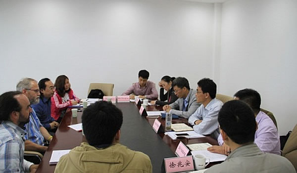 在線系統(tǒng)合作項(xiàng)目會(huì)議.jpg 在線系統(tǒng)合作項(xiàng)目會(huì)議.jpg