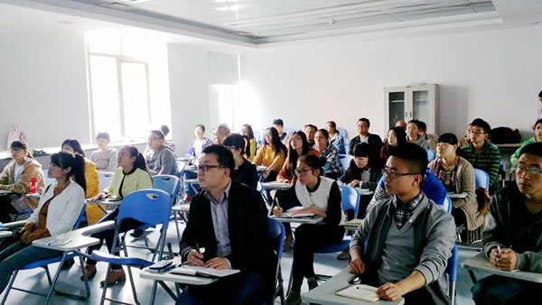 2015澤泉科技蘭州地區(qū)服務(wù)周圓滿結(jié)束2.jpg 2015澤泉科技蘭州地區(qū)服務(wù)周圓滿結(jié)束2.jpg