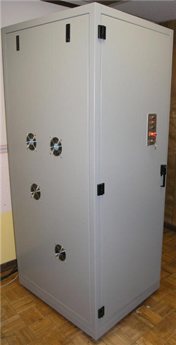 大型分析系統(tǒng)_副本.jpg 大型分析系統(tǒng)_副本.jpg