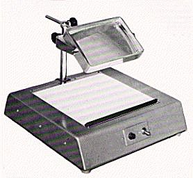 “冷光”觀察器.jpg “冷光”觀察器.jpg