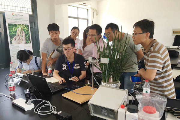 zealquest1.jpg zealquest1.jpg